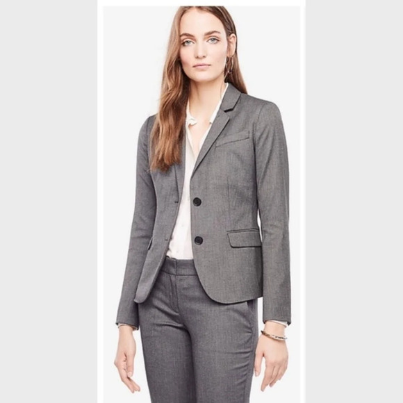 Ann Taylor Sz 8 Sharkskin Iced Slate Gray Two-Button Lined Blazer Jacket Pockets - Picture 1 of 16